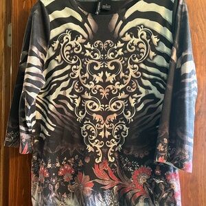 Elegant Black and Cream Patterned Dress